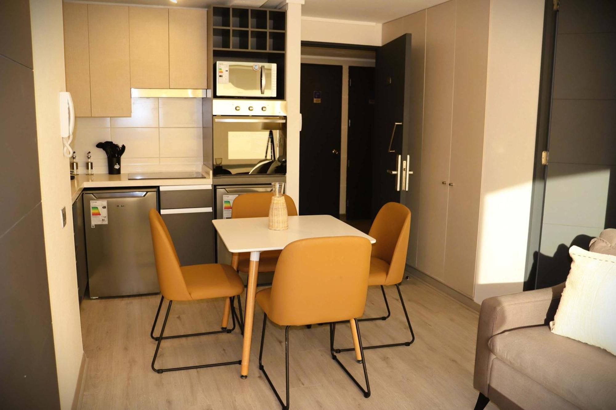 Hom I Moderno Y Comodo Depto 2d2b 4pax En * Santiago
